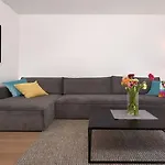 Gorgeous Split Apartment For 8 Guests