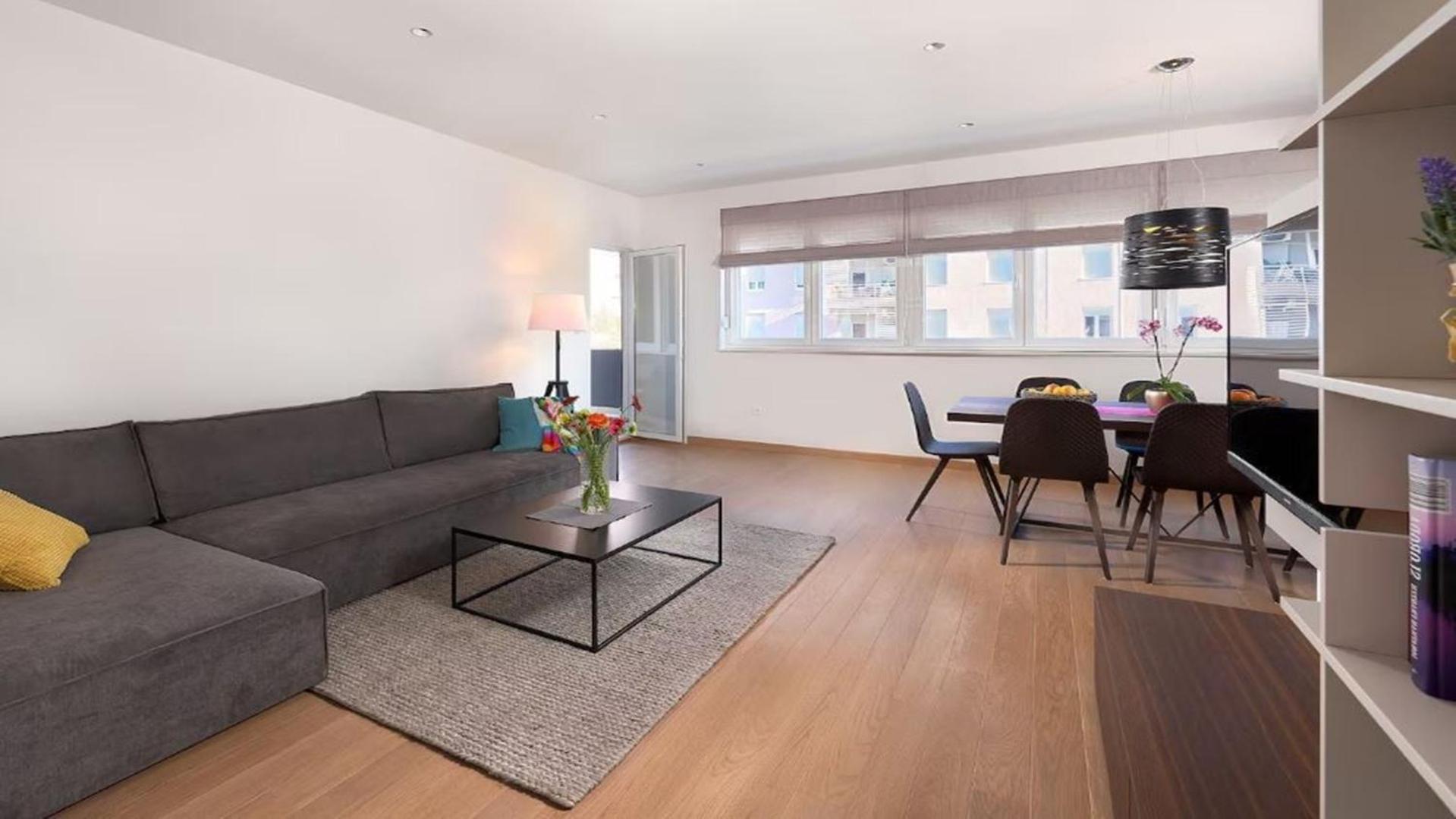 Gorgeous For 8 Guests Apartment